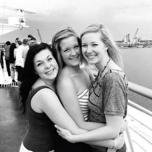 Meet your Posher, Janaya